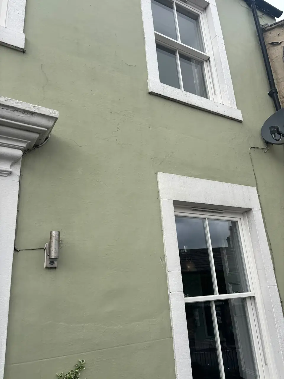 Before: sash windows and surrounds before repainting